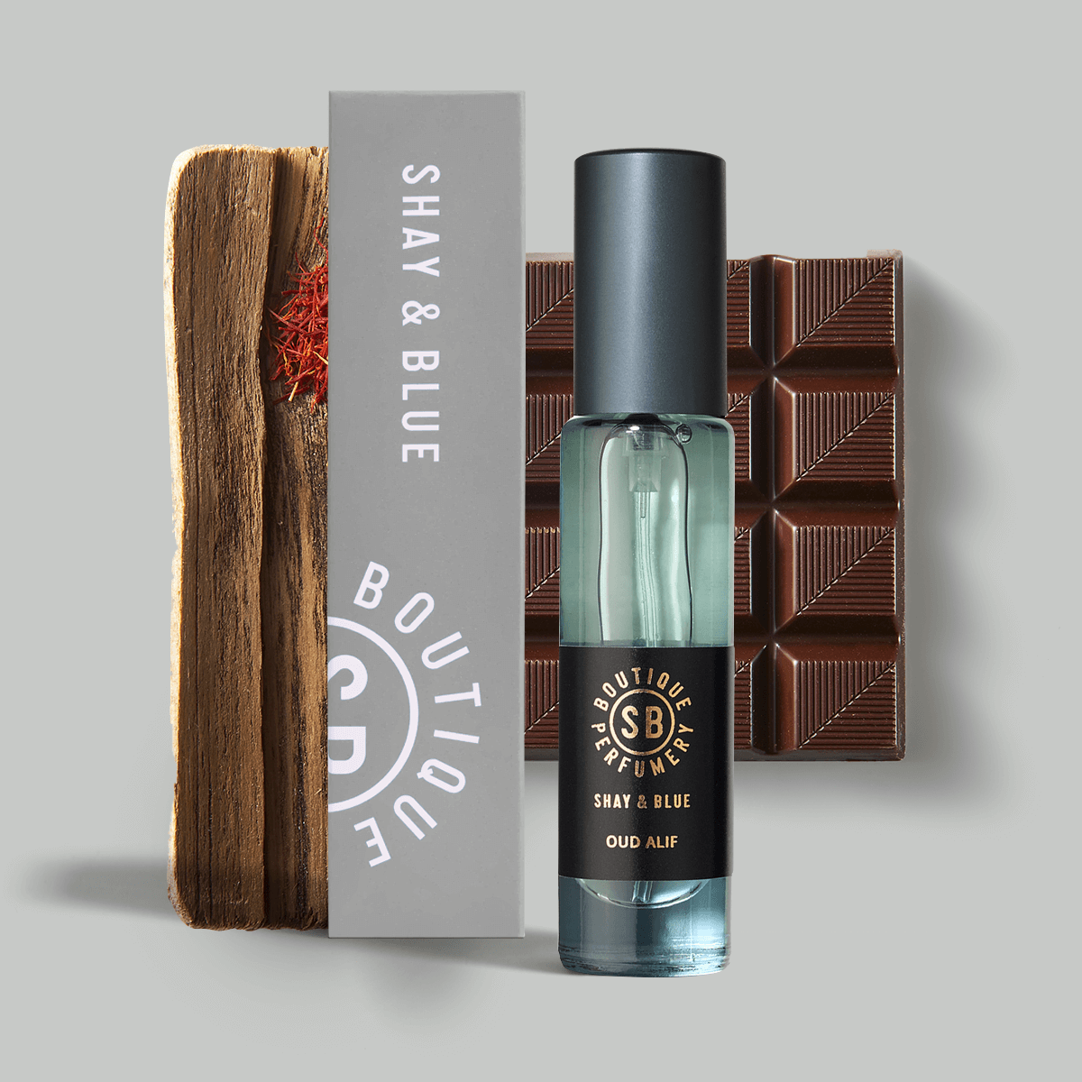 Oud Alif Fragrance Concentrate 10ml | Feinstes Oud-Agarholz mit Chocolat Noir, Safran und dunklem Patchouli. | Clean All Gender Fragrance | Shay & Blue